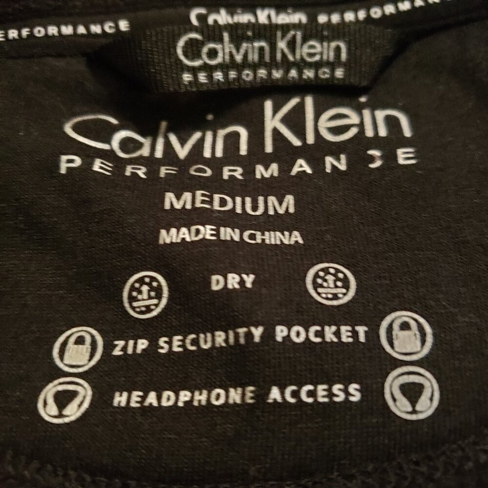 Calvin Klein Performance Vest - Picture 5 of 5